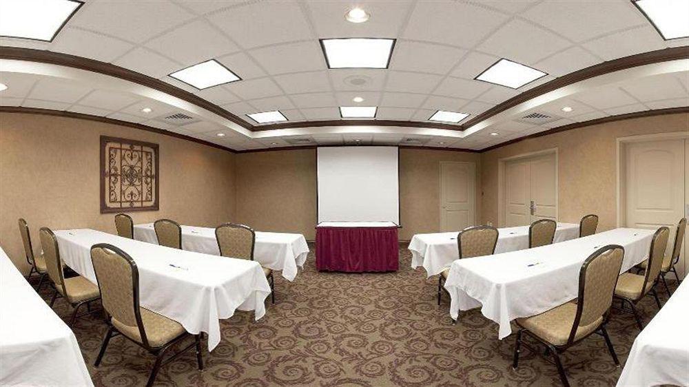 Holiday Inn Express Hotel & Suites Cape Girardeau I-55 By Ihg Bagian luar foto