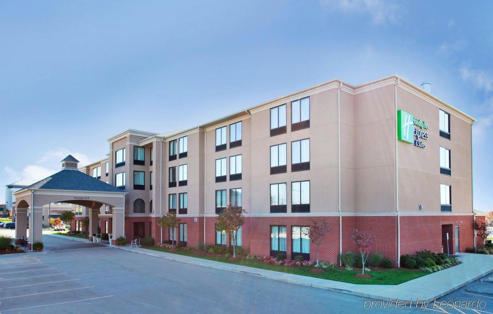 Holiday Inn Express Hotel & Suites Cape Girardeau I-55 By Ihg Bagian luar foto