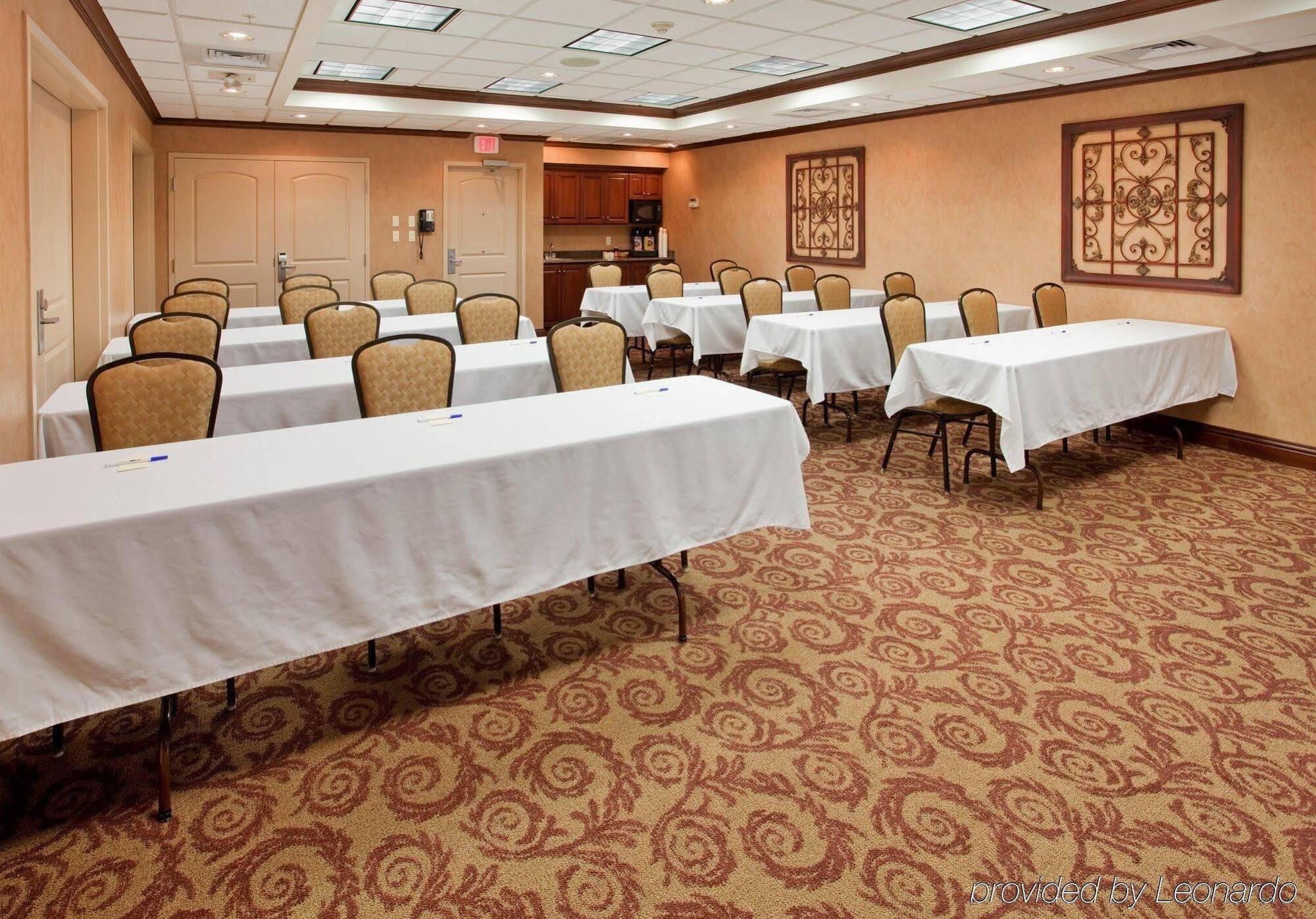 Holiday Inn Express Hotel & Suites Cape Girardeau I-55 By Ihg Bagian luar foto