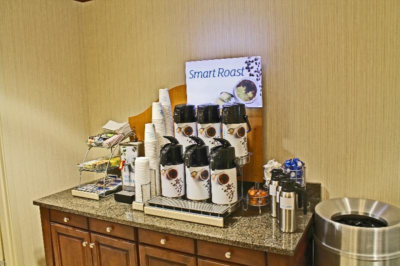 Holiday Inn Express Hotel & Suites Cape Girardeau I-55 By Ihg Bagian luar foto